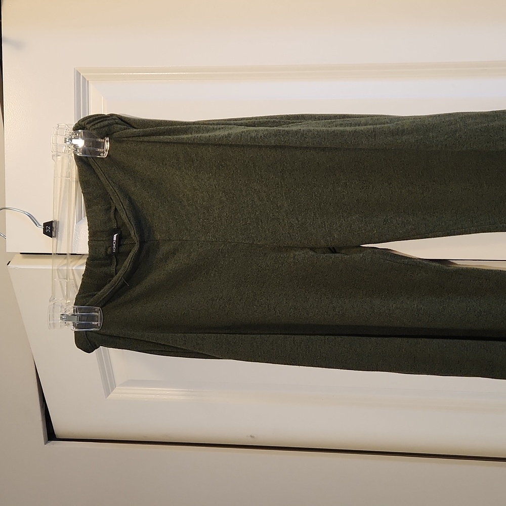 Cropped Top Sweat Set - Picture 2 of 4
